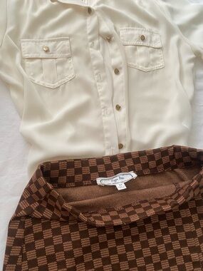 Hippie Rose Cream Button-Down Pocket Shirt
